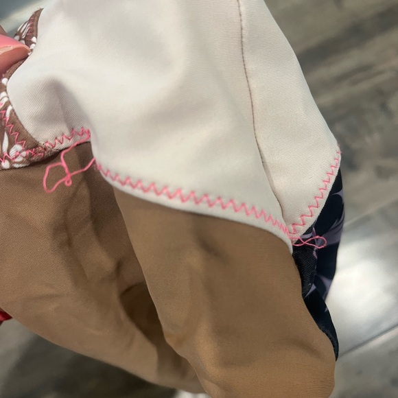 ACACIA ONE PIECE - Picture 2 of 5